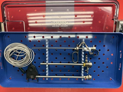 Juego de resección bipolar giratorio KARL STORZ 26 FR con cable COVIDIEN Foto 1 de 4