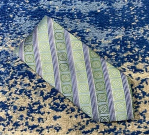 Corbata de seda hecha a mano Bachrach azul verde plata con sesgo geométrico a rayas - Imagen 1 de 5