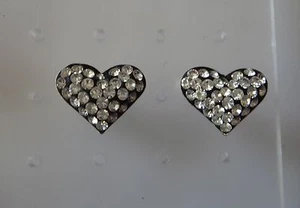 Pendientes de tachuelas de plata esterlina 10x12 mm cristales transparentes corazón hinchado con espalda negra - Imagen 1 de 3