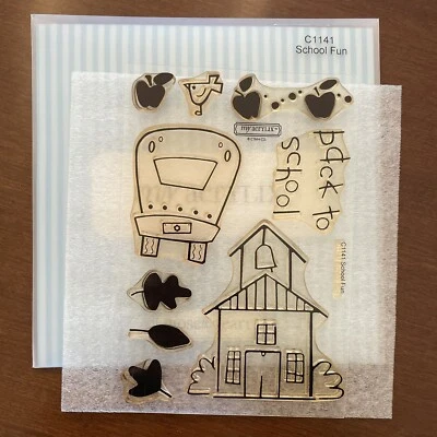 Close to My Heart CTMH C1141 DIVERSIÓN ESCOLAR, autobús, manzana, salida, pájaro Foto 1 de 2