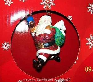 Breyer Holiday Creations Strolling Santa Ornament 2010 - Picture 1 of 2