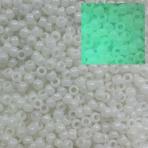 Pony Beads White Ultra (4x) Nightglow Large Hole Beads Made in USA - Picture 1 of 2