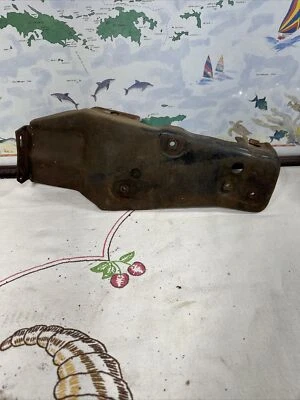 Ford Galaxie 500 XL LTD 1965 1966 capó lateral izquierdo bisagra al soporte de la carrocería Foto 1 de 4