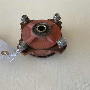 2005 Polaris Predator 90 Front Hub 0451681-293 Red Discontinued - Imagen 1 de 13