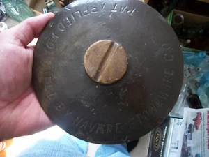RARE NAVARE STONEWARE CO PATENT APPLIED FOR CROCK JAR LID OHIO MADE GALLON SZ - Picture 1 of 7