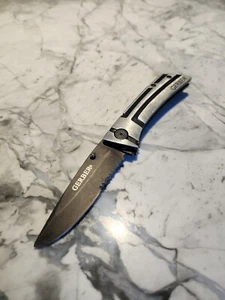 GERBER Pocket Knife Frame Lock Combo Edge Tanto Blade - Picture 1 of 12