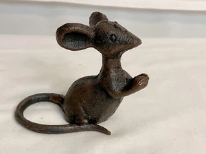 Antiguo ratón pequeño de hierro fundido de colección de 4" x 3" x 2,75" ¡Venta inmobiliaria! - Imagen 1 de 9