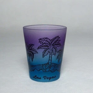 Las Vegas Shot Glass Multicolor Gradiente Palmeras Púrpura Azul De Colección - Imagen 1 de 4