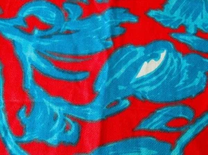 1 YD VTG MOD BOHO FUNKY RED BLUE LEAVES TEXTURED COTTON BLEND FABRIC 46"W DECOR - Picture 1 of 3