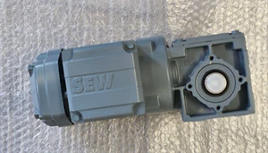 SEW-EURODRIVE WAF20 DRN63M4 Getriebemotor i60 Nm33/28  - NEUWERTIG - worldwide - Bild 1 von 7