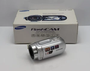 SAMSUNG SMX-F30SP CAMCORDER BOXED SDHC CARD DIGITAL VIDEO CAMERA F30 - Picture 1 of 7