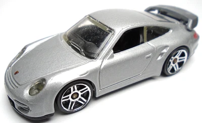 Hot Wheels HW '10 2010 nuevos modelos Porsche 911 GT2 plateado 1:64 diecast 2 5/8" coche Foto 1 de 4