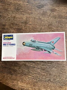 Hasegawa Mikoyan Gurevich MIG-21 Fishbed USSR 1/72 Vintage Model Kit JS-012:200 - Picture 1 of 6