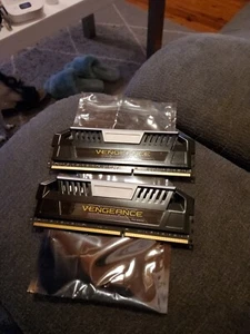 Corsair Vengeance Pro 16GB 2x8GB DDR3 1600MHZ CL9 PC3-12800U Desktop Memory RAM - Picture 1 of 1