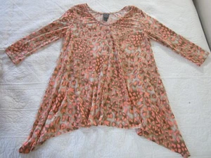 Top para mujer Clara Sunwoo talla M bronceado/melocotón estampado de leopardo dobladillo asimétrico - Imagen 1 de 6