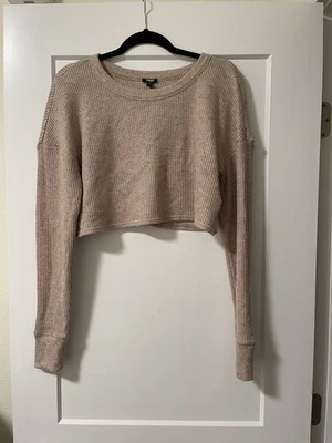 Ropa de salón Foto 1 de 4