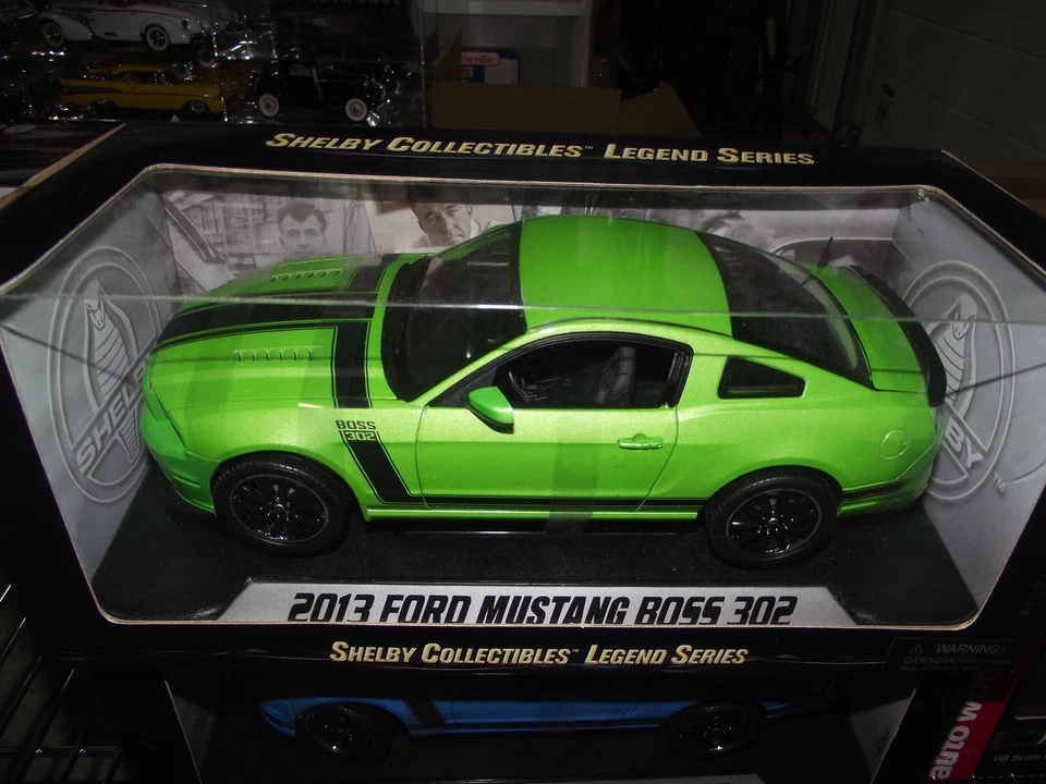 Ford Mustang Boss 302 2013 Shelby Collectibles 1/18 verde nuevo en caja Foto 1 de 1