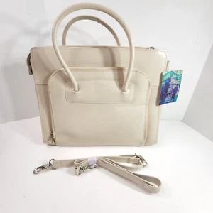 McKlein Lake Forest 15,6 Zoll Damen Ledertasche mit abnehmbarer Hülle 94337 Neu mit Etikett - Bild 1 von 12