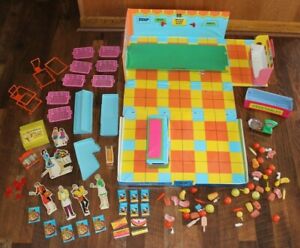 Ideal Super Market Vintage Toy Playset with Groceries Fold-Out Store 1970's