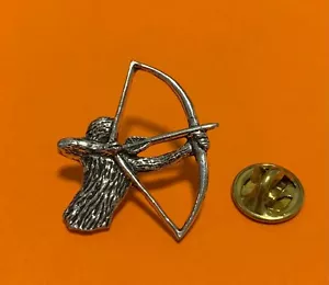 BOWMAN ARCHER PIN DE PLATA PIN INSIGNIA BROCHE SOLAPA EN BOLSA DE REGALO CUMPLEAÑOS NAVIDAD - Imagen 1 de 2