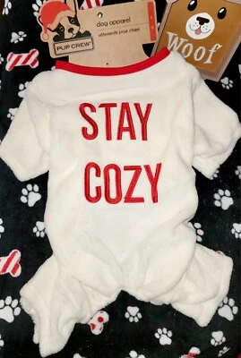 PUP CREW WINTER JUMPSUIT "STAY COZY" PAJAMA PET DOG APPAREL, SZ L - Imagem 1 de 3