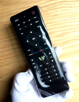 ORIGINAL VIZIO VR17 TV REMOTE CONTROL, - Image 1 of 2