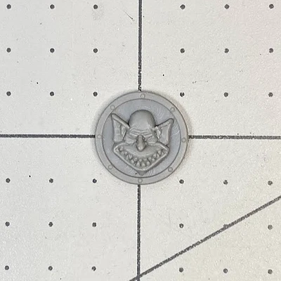 Vintage Oldhammer GOBLIN FACE SHIELD Warhammer old world GW Gitz bitz AOS AZ25 - Image 1 of 2