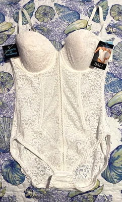 DE COLECCIÓN SUJETADOR BALI BODY SLIMMER 8912 CONTROL FIRME BLANCO TALLA 36C - CON ETIQUETAS Foto 1 de 4