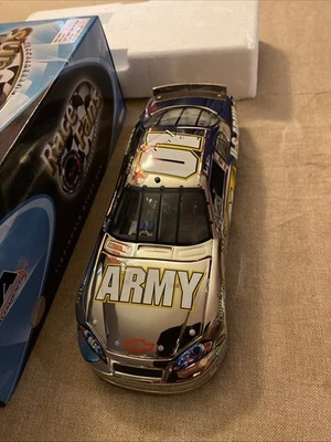 Mark Martin #01 Ejército 2007 Color Cromo 1/24 Diecast Nuevo Raro Daytona 500 Pintura Foto 1 de 4