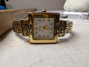 Vivani Gold Tone Bangle Cuff Band Square Dial Ladies Wristwatch - Fresh Battery - Picture 1 of 12