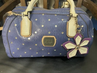 Bolso con asa Guess para mujer - azul y tostado - excelente estado con correa para el hombro Foto 1 de 4