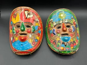 Vintage mexikanische Volkskunst Maske ~ handbemalt ~ rote Tonkeramik ~ Terrakotta Wandkunst, 2 Stck. - Bild 1 von 5
