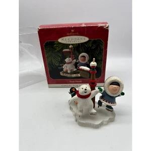 1999 Hallmark Frosty Friends Collector Series #20 Eskimo Ornament in Box - Picture 1 of 5