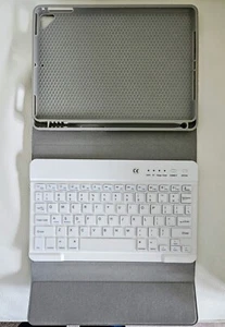 AMZCASE iPad Smart Case with Keyboard - GREY - for iPad 9.7 inch - Free UK P&P - Picture 1 of 8