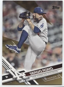 SERGIO ROMO 2017 Topps Series 2 GOLD Parallel #/2017 -LOS ANGELES DODGERS- #423 - Picture 1 of 1