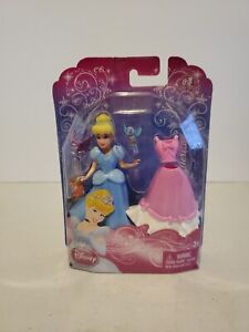Dinsey Princess favorite Moments Cinderella Doll N5270 NEW 2009 With Pink Dress