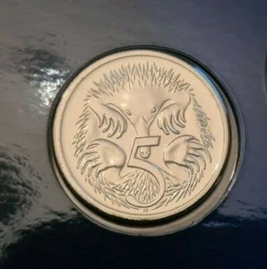 2006 Australian Five cent 5c coin - Echidna - UNC ex mint set - Picture 1 of 2