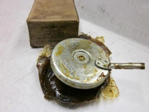 GMC CCKW Chevrolet WWII G506 Military Truck G501 DUKW Duck Radiator Cap NOS - Picture 1 of 2