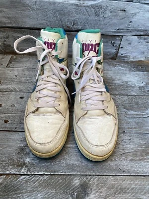 Zapatillas altas de cuero blancas vintage años 80 nike air driving force hechas en Corea Foto 1 de 4