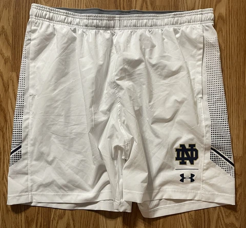 Notre Dame Football Team Issued Under Armour Shorts size Large Cover
