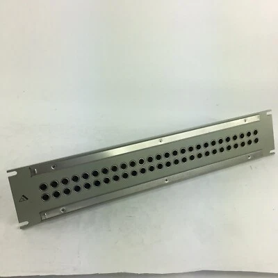 Trompeter Electronics Inc JSI-52 Insulated 52 Position Panel Wide Spacing - Image 1 of 4