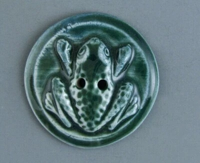 HANDCRAFTED PORCELAIN BUTTON - FROG - Image 1 of 3