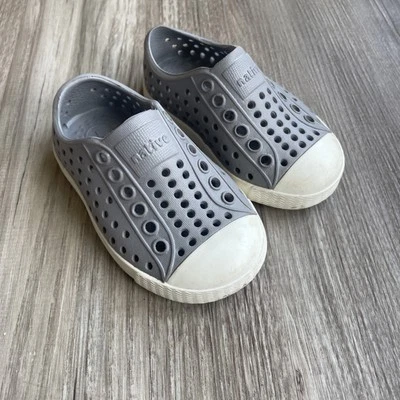 Zapatos sin cordones NATIVE Jefferson gris paloma/blanco hueso talla 4 Foto 1 de 4