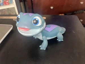 Disney Frozen Fire Spirit's Snowy , Bruni Salamander Toy with Lights - Picture 1 of 7