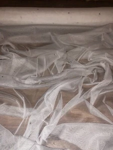 1 Mtr Ivory Soft Diamanté Tulle Net Mesh TuTu Fabric 45” Wide Scarf Veil Bridal  - Picture 1 of 6