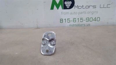 Chevrolet Colorado 2018-2022 cerradura puerta izquierda striker 10395406 Foto 1 de 4