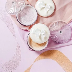 Jill Stuart Glow Loose Face Setting Powder Puff Set Case 2 Colors Japan Original - Picture 1 of 7