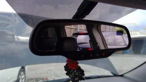 Used Front Center Interior Rear View Mirror fits: 2008 Saturn Outlook w/telemati - Picture 1 of 24