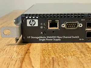 HP StorageWorks SN6000 Stackable 8Gb Fibre Channel Switch 20x SFP 4x XPAK No PSU - Picture 1 of 8