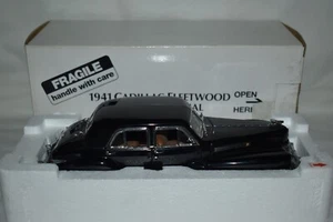 Danbury Mint 1:24 1941 Cadillac Fleetwood Series 60 Special Black - Picture 1 of 6